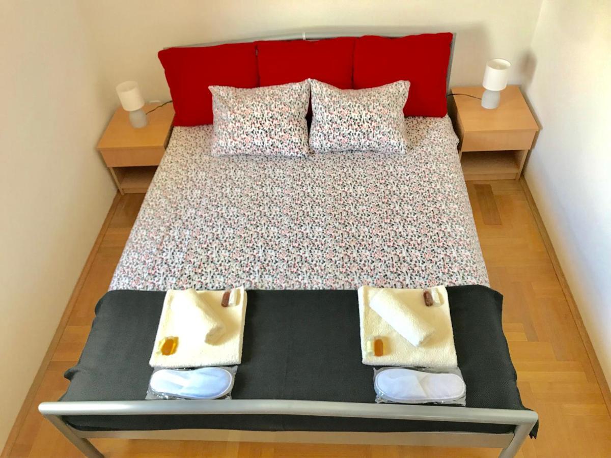 Apartment Pepa สตารีกราด-ปาเคลนีซา ภายนอก รูปภาพ