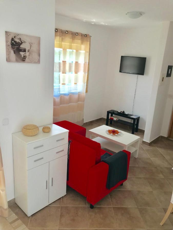 Apartment Pepa สตารีกราด-ปาเคลนีซา ภายนอก รูปภาพ
