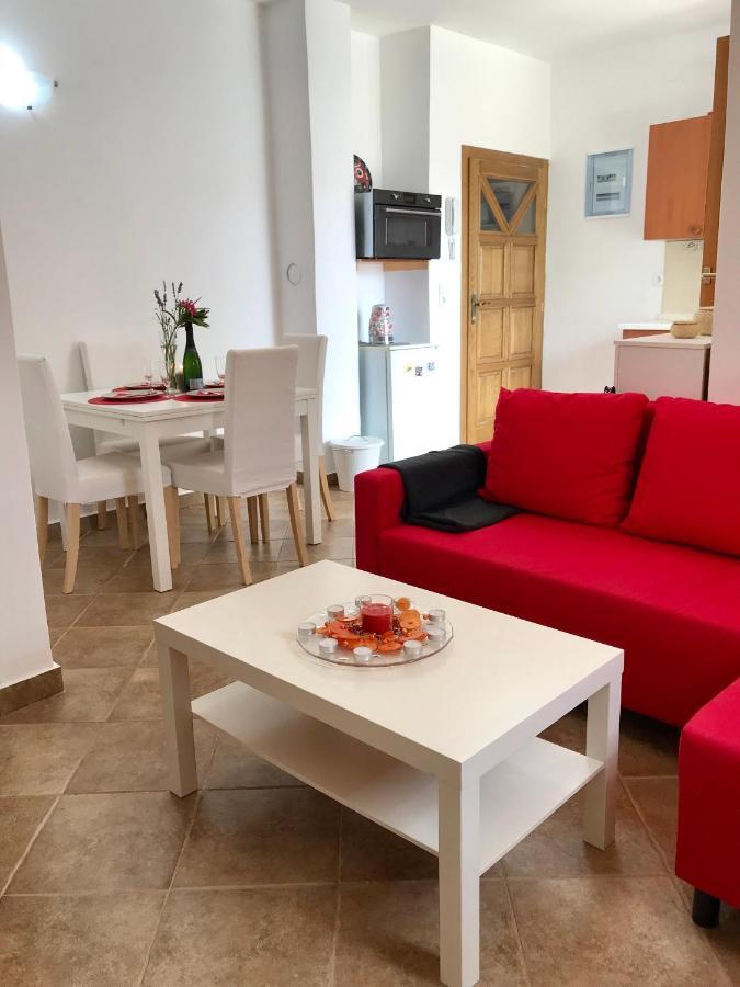 Apartment Pepa สตารีกราด-ปาเคลนีซา ภายนอก รูปภาพ